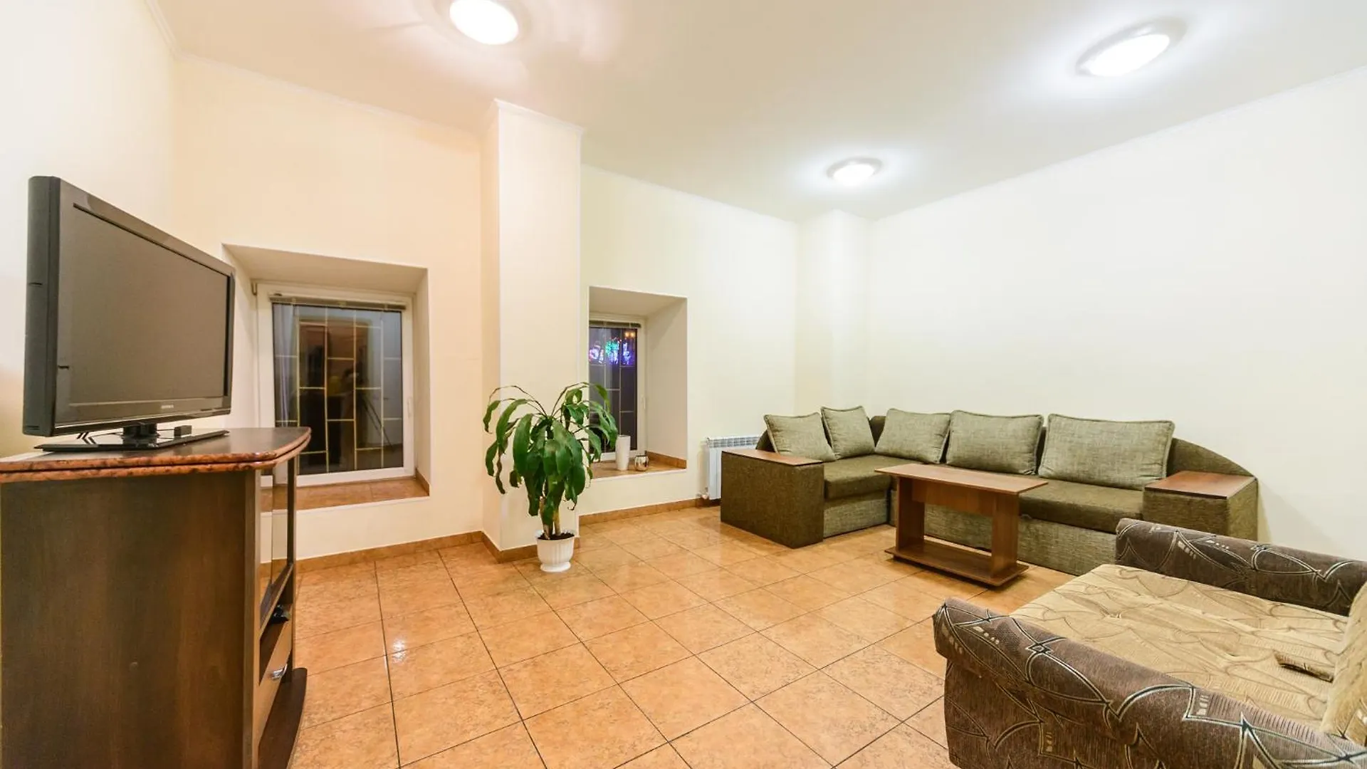 Apartment At Malaya Zhytomyrska 5 Kyiv
