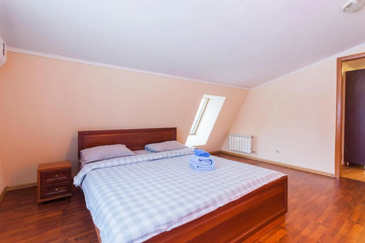 Apartment At Malaya Zhytomyrska 5 Kyiv